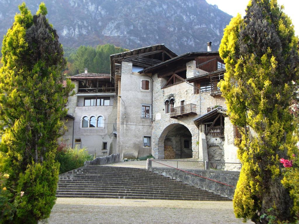 Hotel Posta Comano Terme Dış mekan fotoğraf